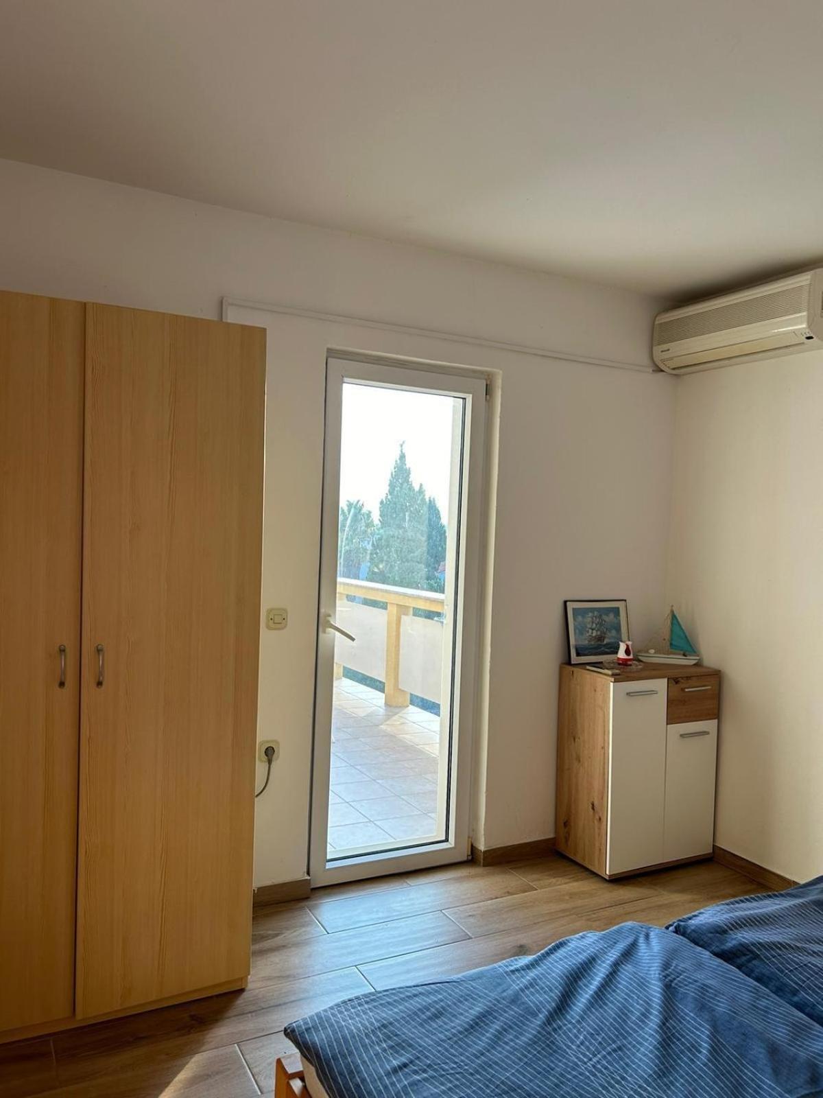 Apartments With A Parking Space Vrsi - Mulo, Zadar - 3276 객실 사진